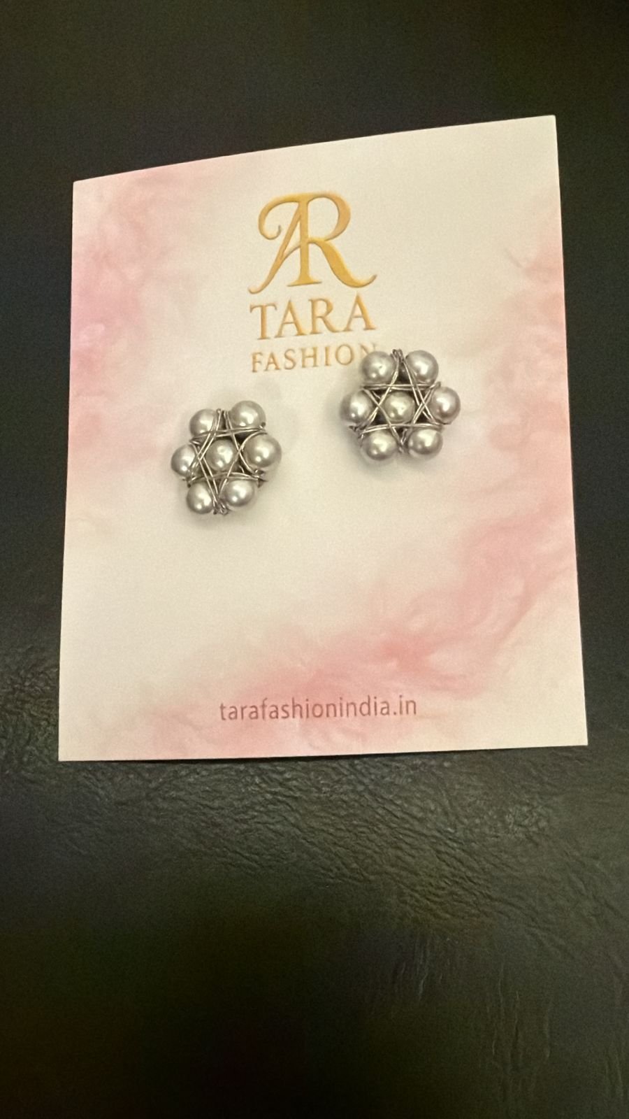 Metallic Grey Wire-Woven Star Pearl Stud Earrings