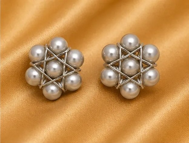 Metallic Grey Wire-Woven Star Pearl Stud Earrings