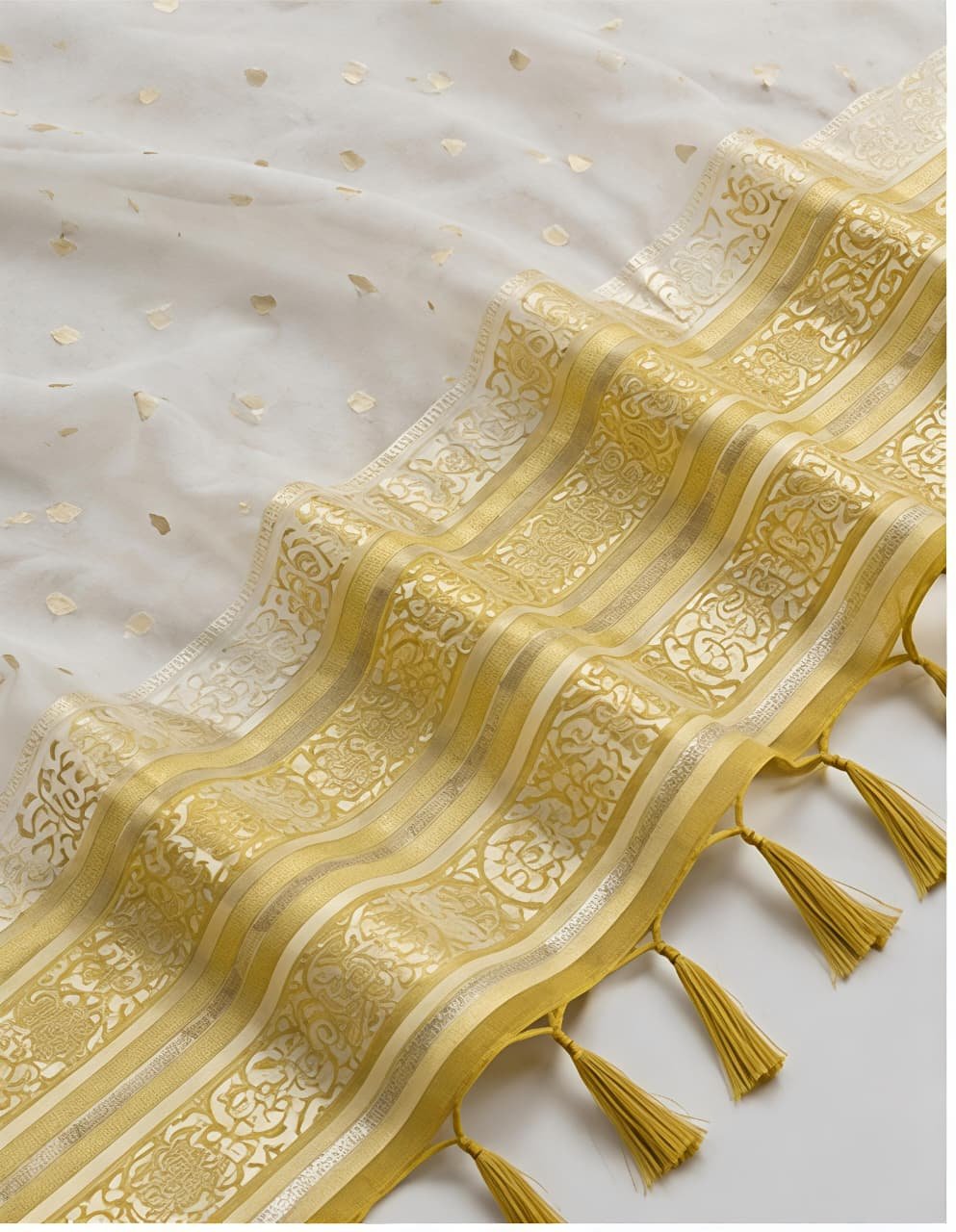 Exclusive Banarasi Unsticthed suit fabric view 2