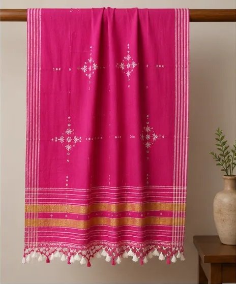 Radiant Fuchsia Handwoven Cotton Dupatta
